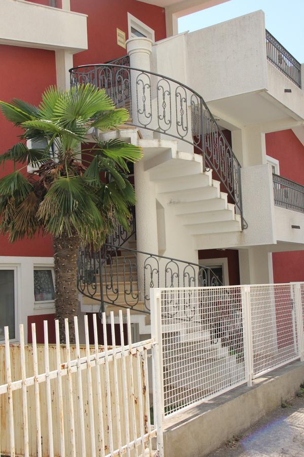 Apartments Durutovic Бар Екстериор снимка