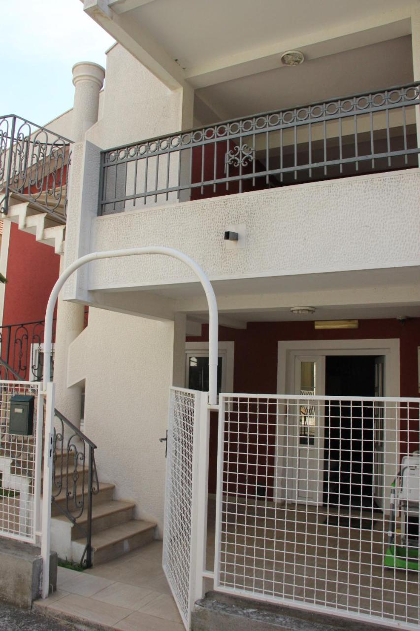 Apartments Durutovic Бар Екстериор снимка
